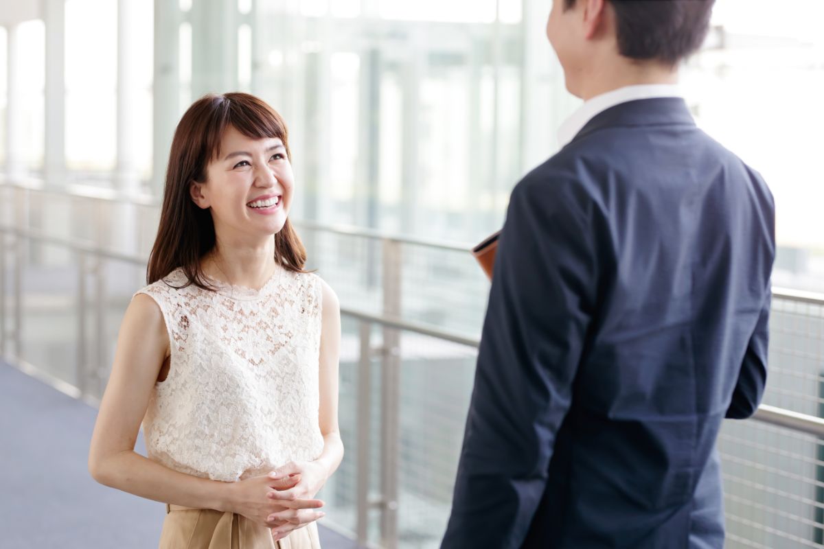 街コンや婚活パーティーの服装